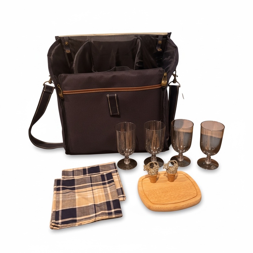 Eddie Bauer Wine and Cheese Picnic set
